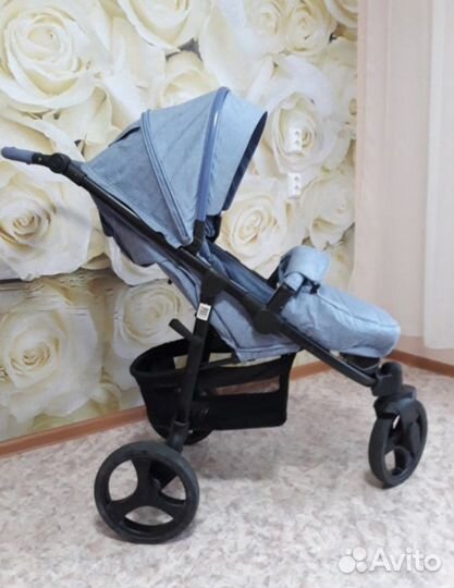 Коляска прогулочная Babyton