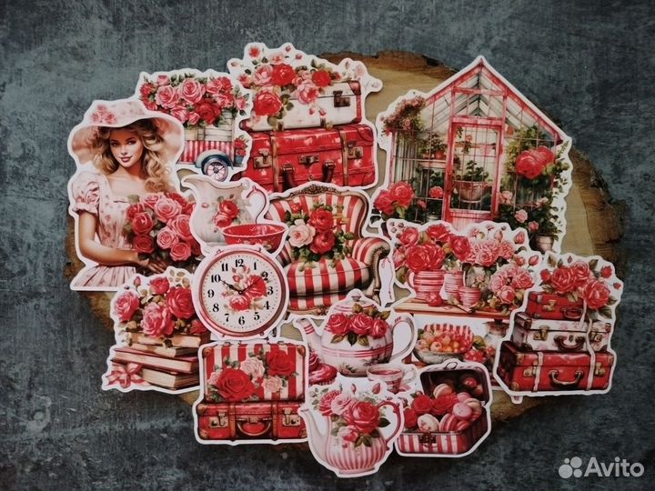 10 разных наборов высечек для скрапбукинга