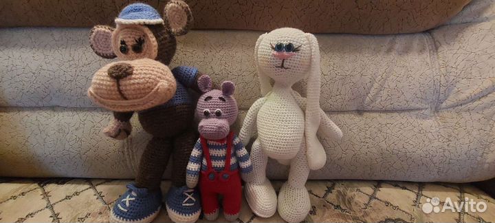 Игрушка обезьяна