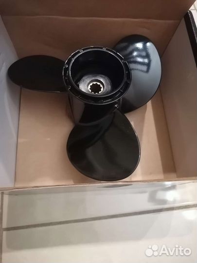 Винты Suzuki 25-30 10x1/4 Шаги от 10 до 15