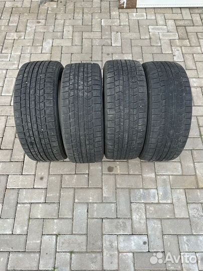 Dunlop Graspic DS3 215/55 R17