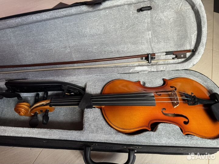 Скрипка 3/4 Antonio Lavazza с мостиком 4/4