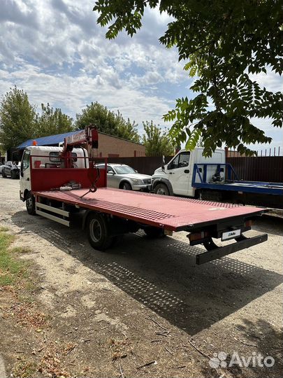 Hino 300 (Dutro) с КМУ, 2013