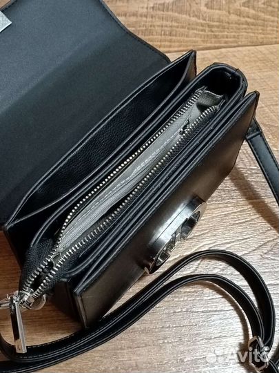 Сумка клатч