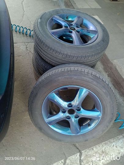 Диски как новые Suzuki sx4 с шинами Bridgestone