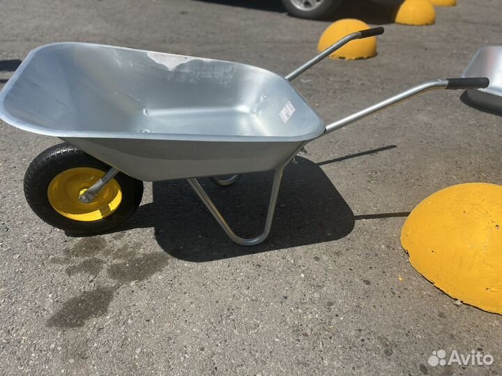 Тачка садовая 1 колесная