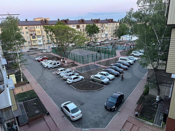 4-к. квартира, 100 м², 5/5 эт.