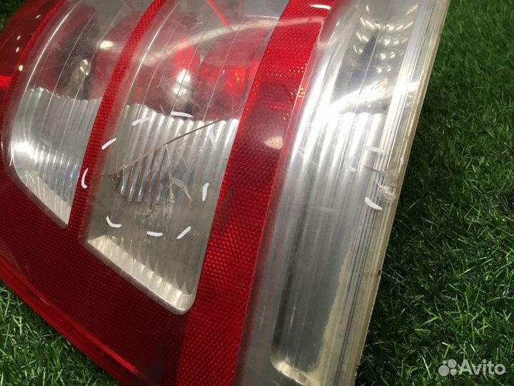 Фонарь задний левый Opel Zafira 2005-2012