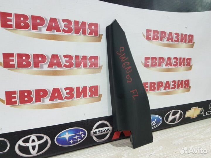 Уголок двери передний левый Honda Stepwgn RF7 K20A