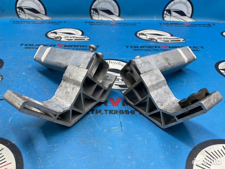 Крепление радиатора Mercedes-Benz C-Class WDD205