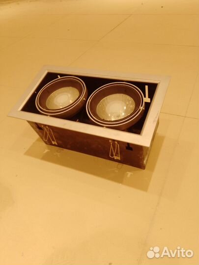 Фонарь прожектор мощный