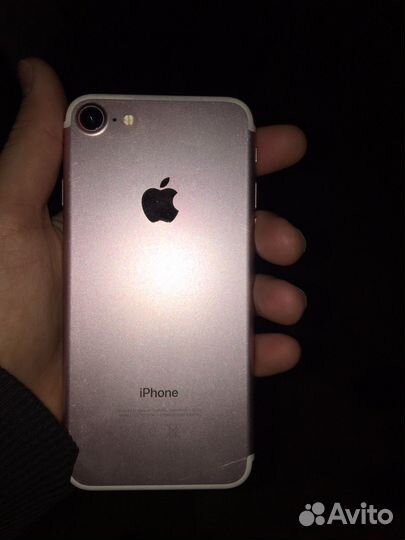 iPhone 7, 32 ГБ