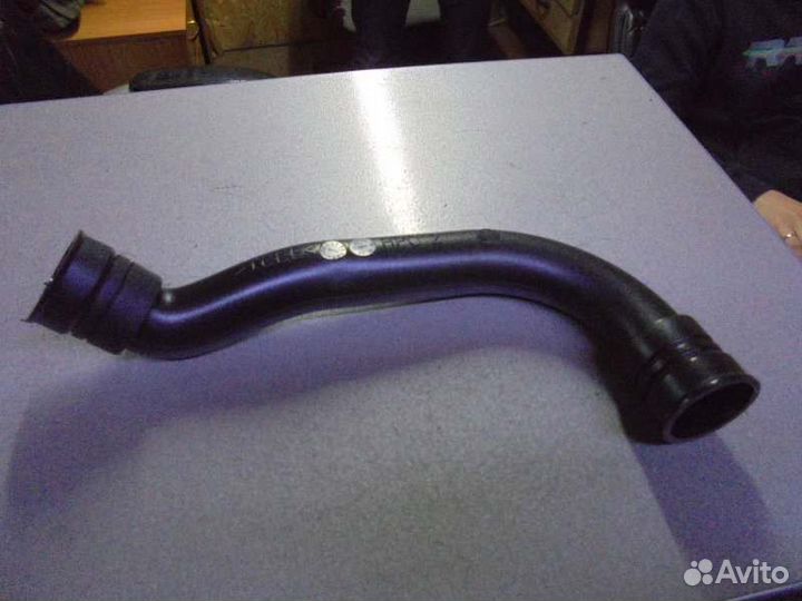 Патрубок Mercedes-Benz C200 W204 M271