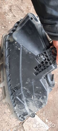 Фара передняя левая на skoda3 octavia a7