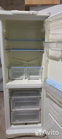 Продаю холодильник Индезит
