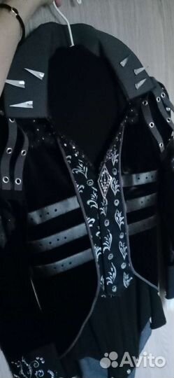 Костюм для фигурного катания