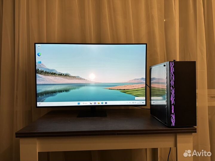 Игровой пк моритор 4k,43 дюйма