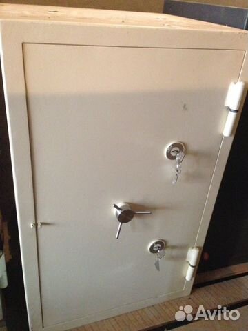 Сейф св-3