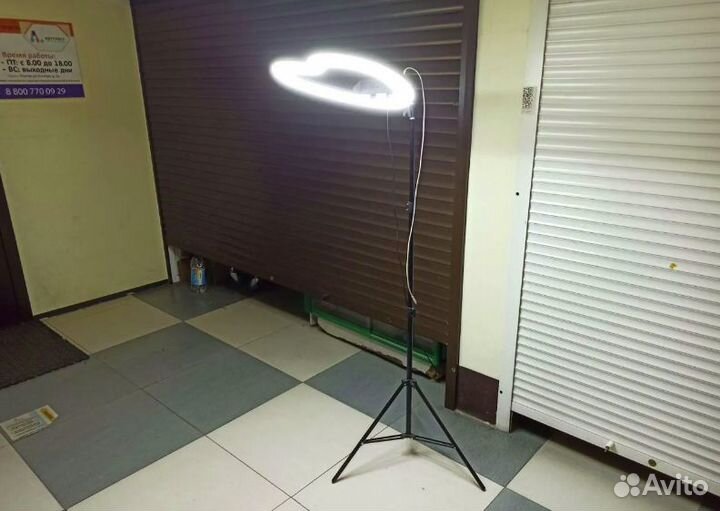 Кольцевая Лампа В Виде Сердца MJ 48