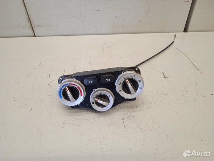 Блок управления отопителем Hyundai Verna 2 1.4