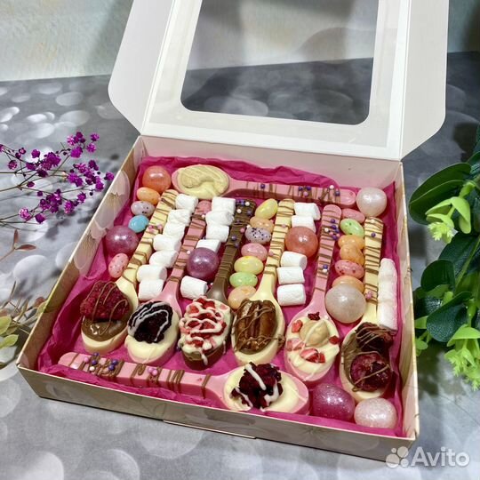 Подарочный набор ложек из бельгийского шоколада