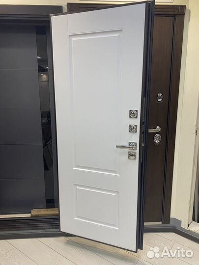 Металлическая входная дверь с терморазрывом