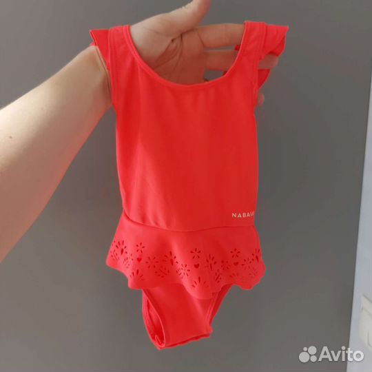 Новый купальник декатлон 9-12 месяцев