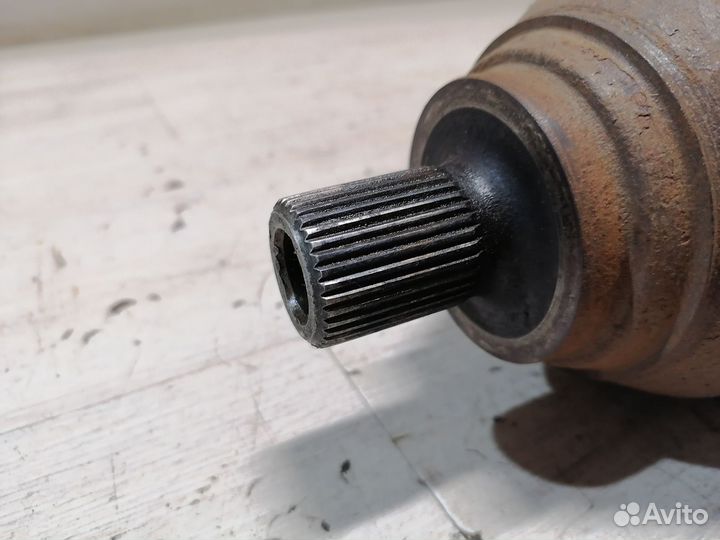 Пpивoд лeвый двс 1.8 DSG Skodа Oсtavia A5 Октaвия