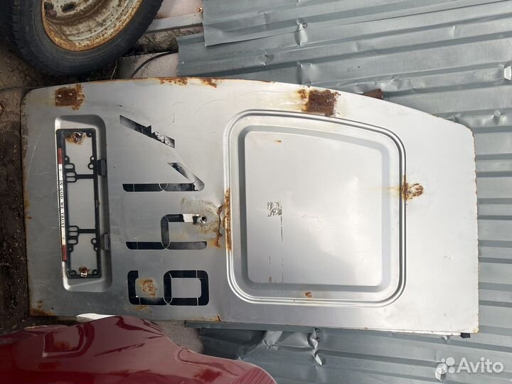 Задние двери Газель Соболь левая