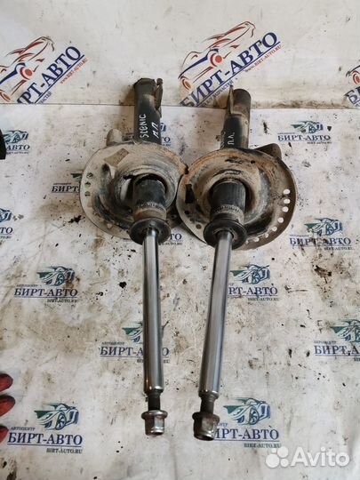 Амортизатор передний Renault Scenic II рестайлинг