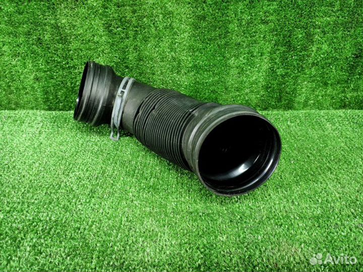 Патрубок воздушного фильтра Volkswagen Tiguan CAW