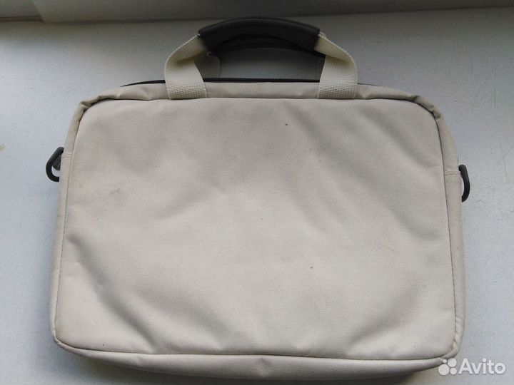 Ноутбук, чехол аккумулятор, зарядка