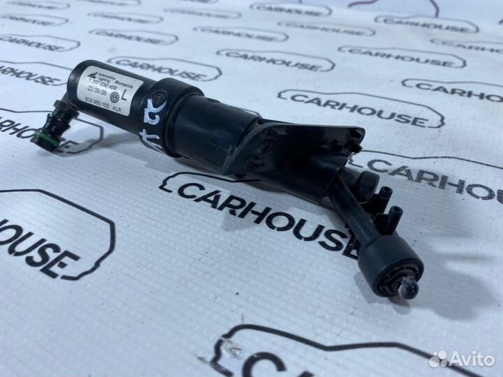 Форсунка омывателя фар левая Volkswagen Passat Cc