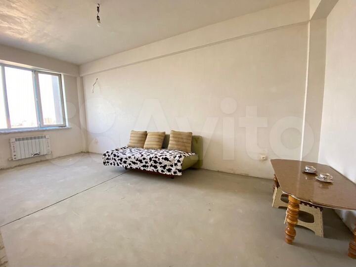 2-к. квартира, 75 м², 8/14 эт.