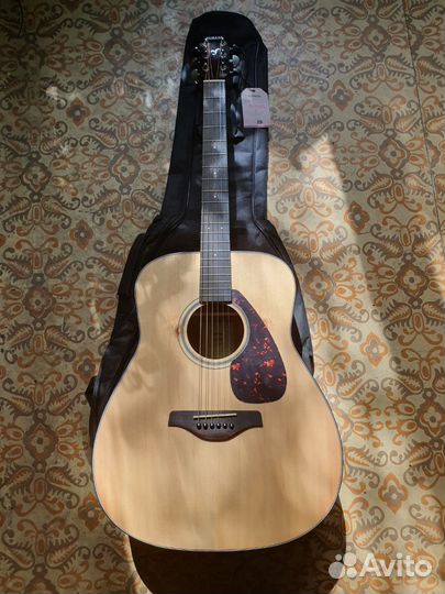 Гитара yamaha fg800