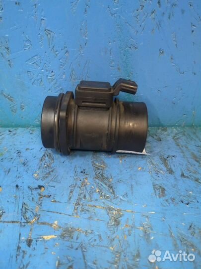 Расходомер воздуха Renault Logan 8200280056