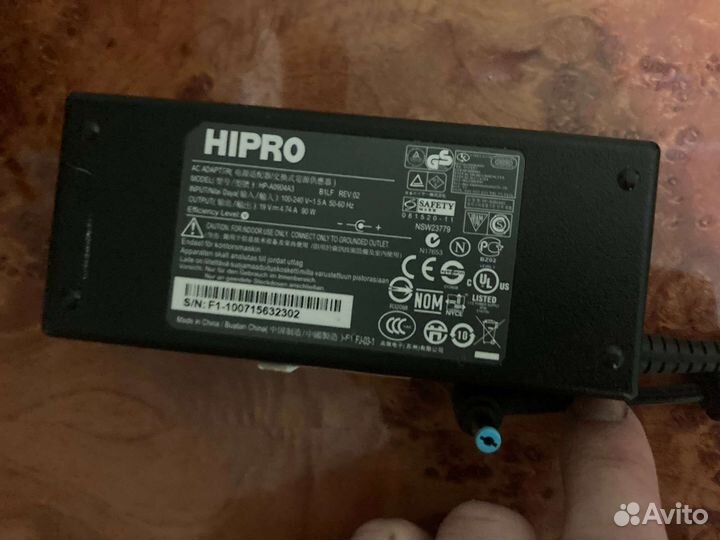 Блок питания для ноутбука