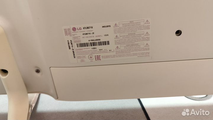 Телевизор LG 47LB671V