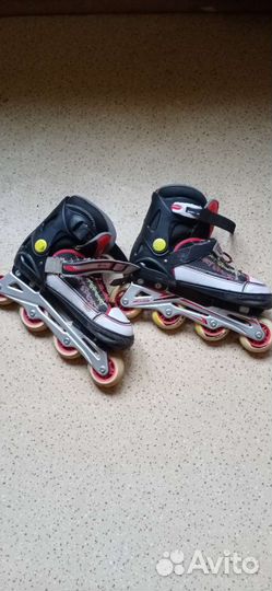 Роликовые коньки