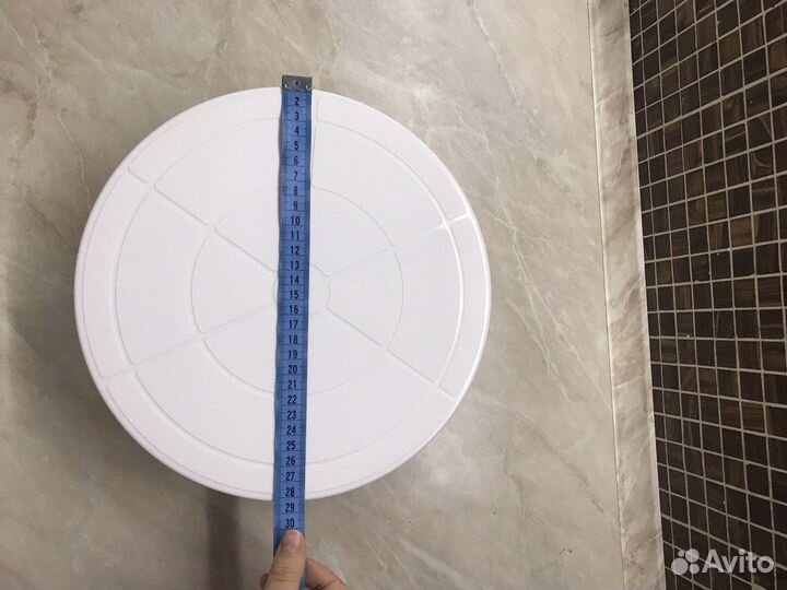 Поворотный столик для торта