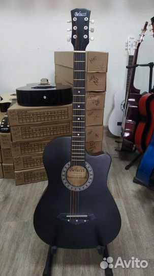 Гитара Belucci