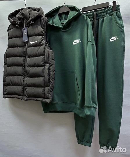 Мужской спортивный костюм nike