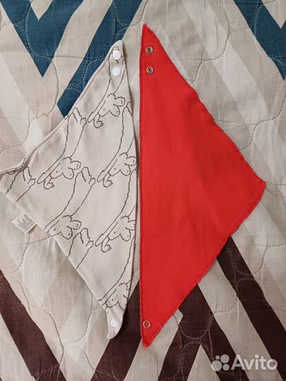 Набор слюнявчиков