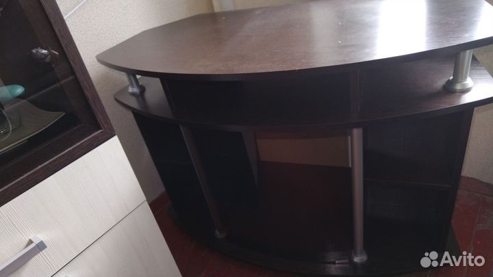 Тумба под телевизор