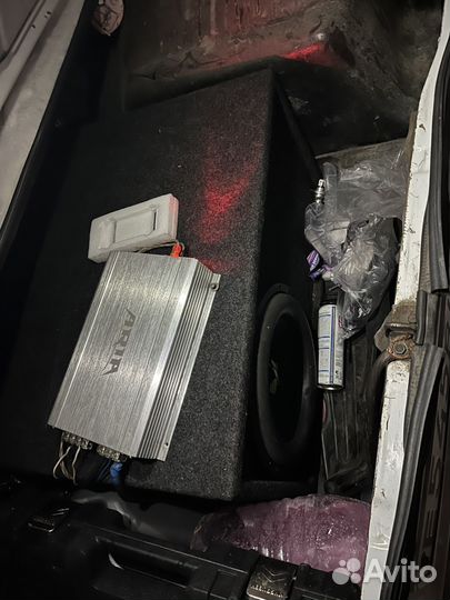 Сабвуфер machete 12 с усилком