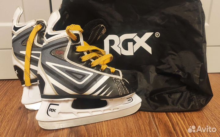 Коньки хоккейные детские 28 размер