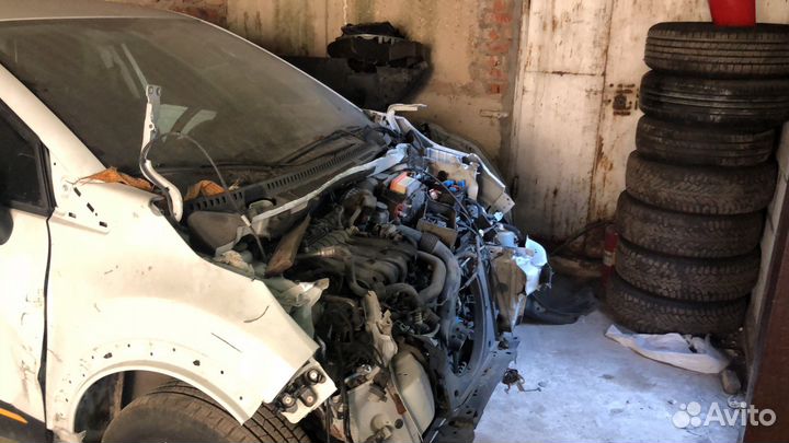 Разбор Рено Каптюр Renault Kaptur запчасти б/у