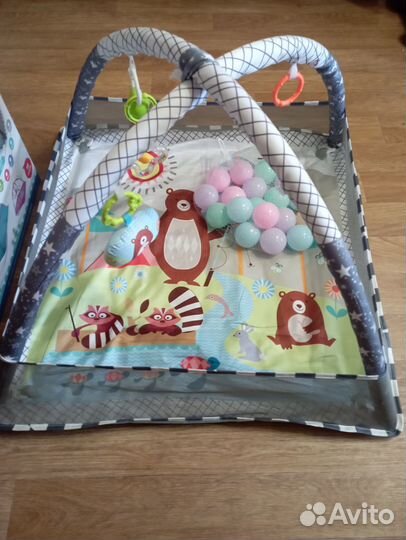 Детский игровой коврик с ограничением, с шариками