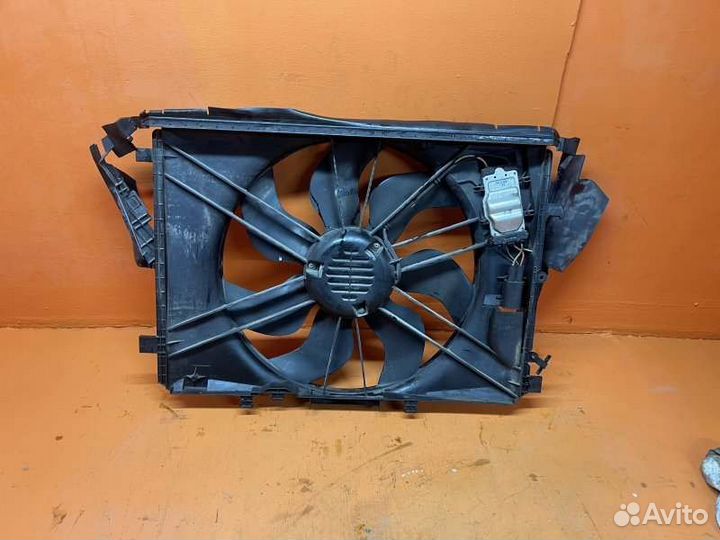 Вентилятор охлаждения радиатора Mercedes-Benz Glk