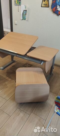 Стол письменный тумба